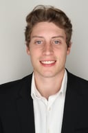 Headshot of Cameron Berry, licensed property and casualty insurance agent at Sage